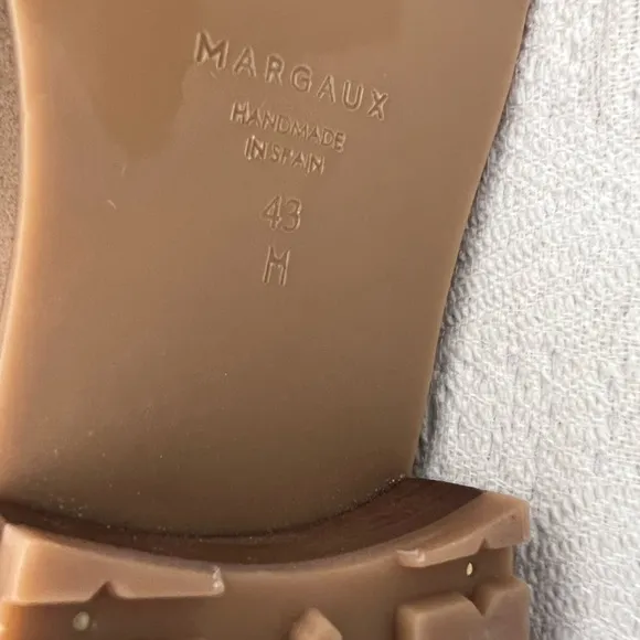 Margaux The Chelsea Boot in Sand Suede Ankle Boots 43