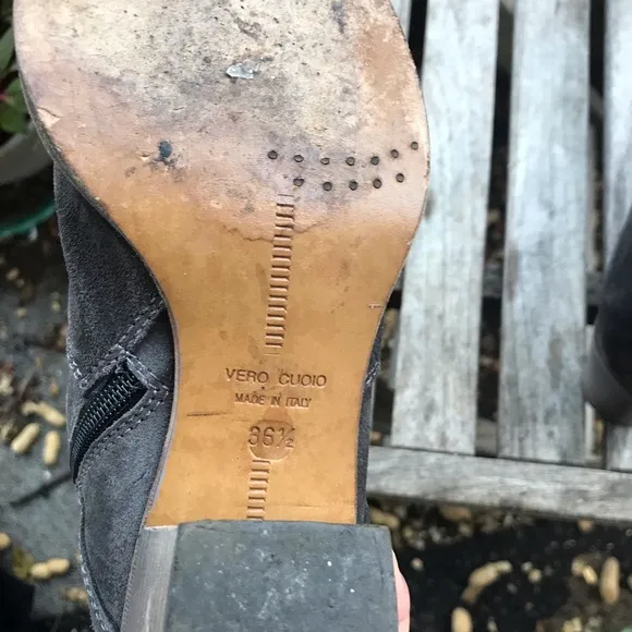 Maria Cristina suede boots