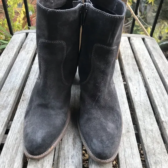 Maria Cristina suede boots