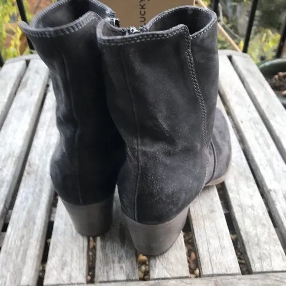 Maria Cristina suede boots