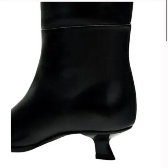Massimo Dutti NWT leather kitten heeled boots
