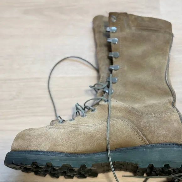 Matterhorn Gore-Tex boots insulated men’s sz 6 safety toe