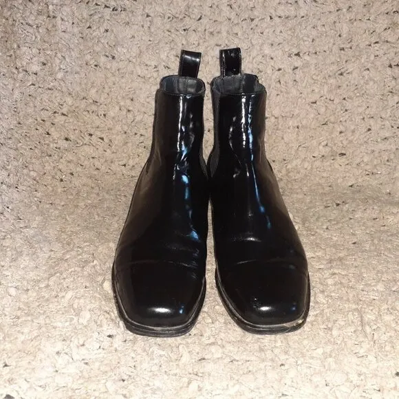 MAXMARA-Black Patent Leather Ankle Boots-Pull-On-Sz 36/6-Excellent