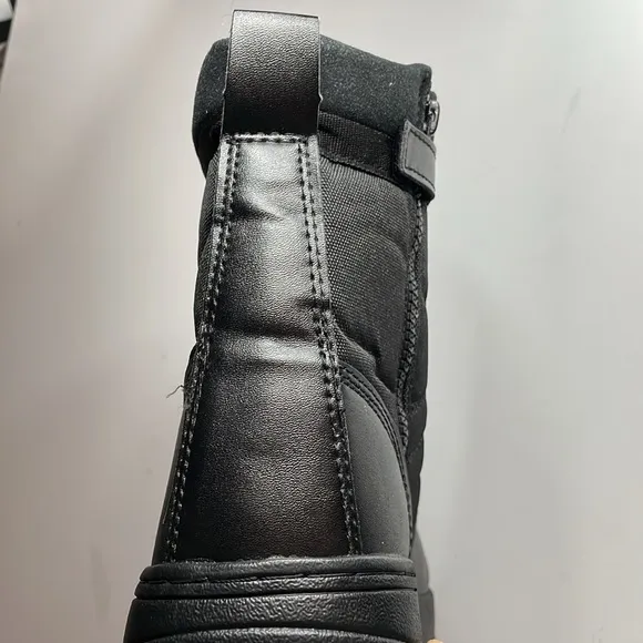 Men’s black military combat boots US11 New
