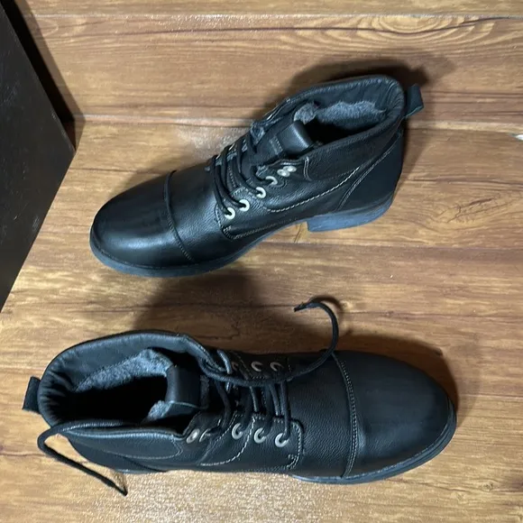 Men's Jkoda Hugh Leather boots size 47 new in box size 14