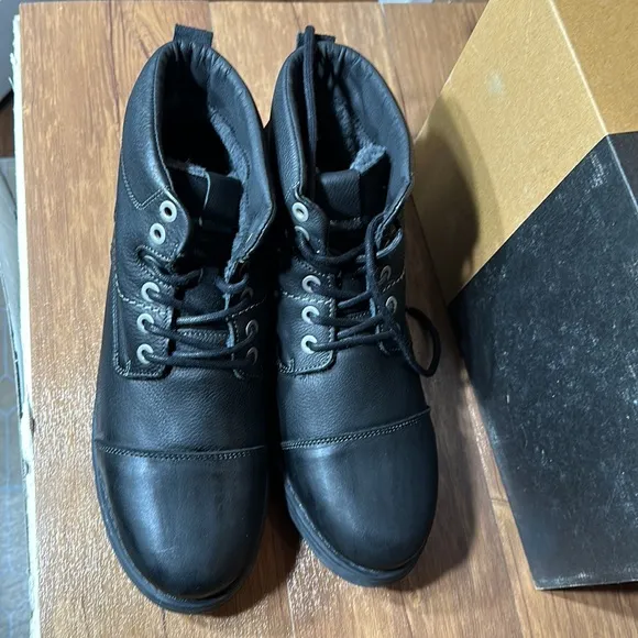 Men's Jkoda Hugh Leather boots size 47 new in box size 14