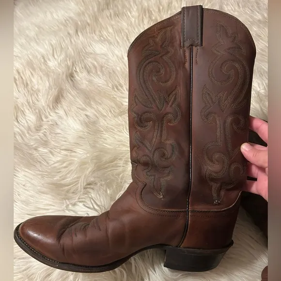 Men’s western leather Justin cowboy boots