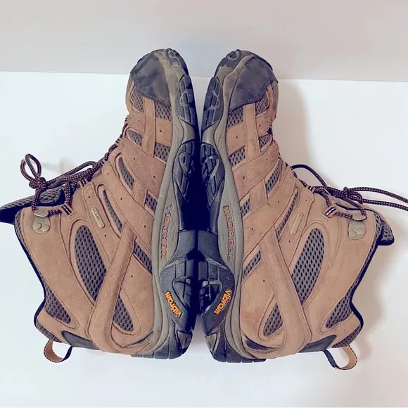 Merrell Men’s Moab 2 Mid Waterproof Boots Size 12W