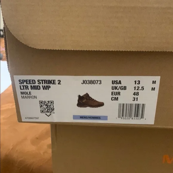 Merrell Speed Strike 2 Mid Hiking Boots like new!