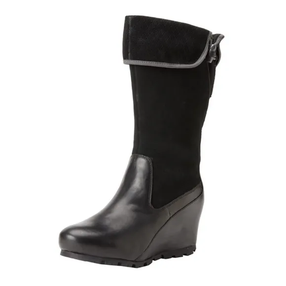 Merrell Wedgetarian Lyla Boots Black, Size 7.5