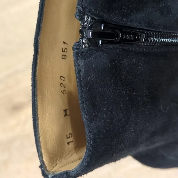 Mezlan Black Suede Zip Up Boots NWOT