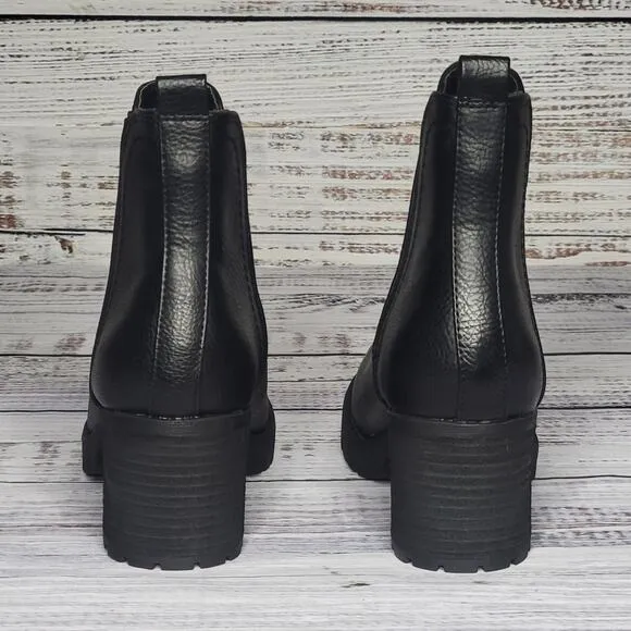 Mia Jody Lug Sole Chelsea Boots Stacked Chunky Heel Black | Size 9