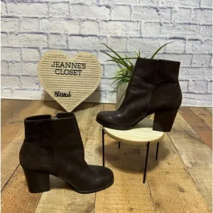Michael Kors brown leather/suede ankle boots