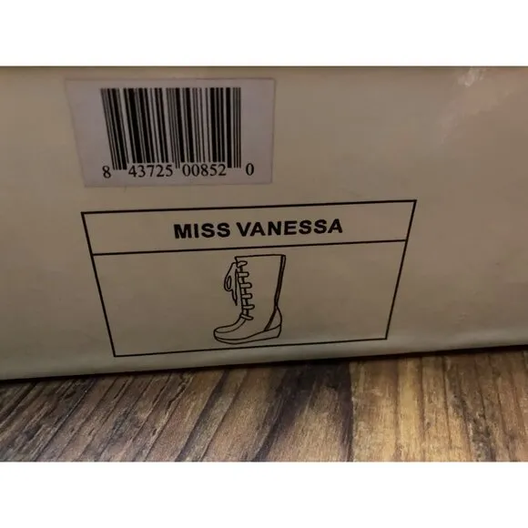 Michael Kors Miss Vanessa Brown Lace-Up Suede Wedge Boots Size 1M New In Box