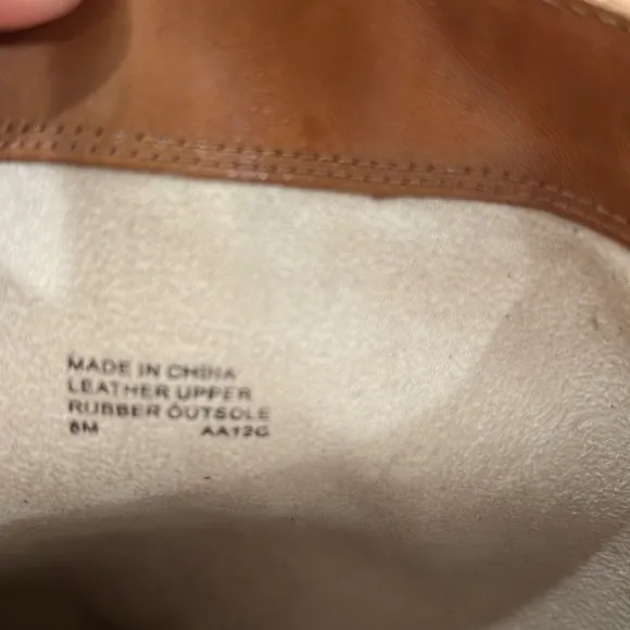 Michael Kors Women’s Boots, genuine leather, Tan color, size 8
