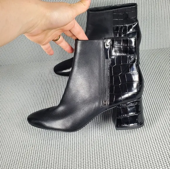Michael Michael Kors leather black boots