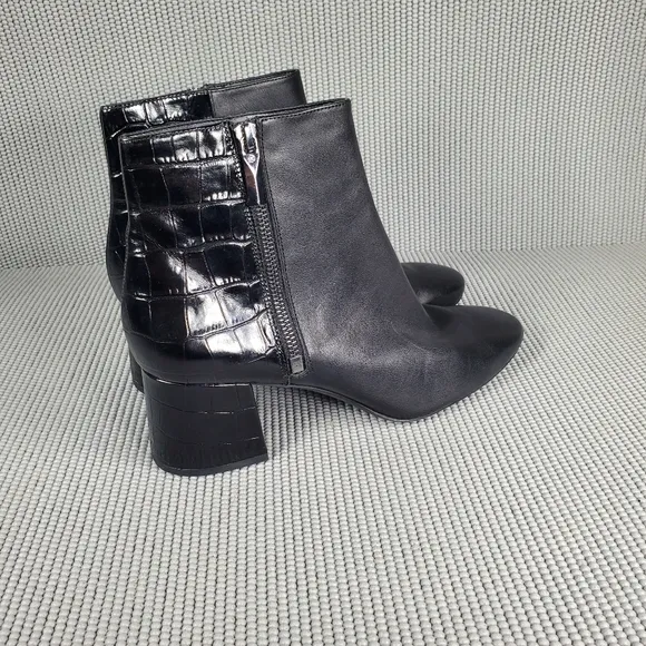 Michael Michael Kors leather black boots
