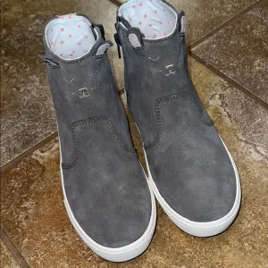 Mini Boden gray suede zipper boots.  NWOB size 13 US