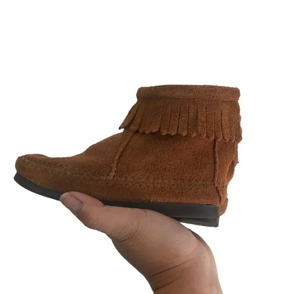 Minnetonka Little Girls Tan Suede Back Zipper Fringe Moccasin Boots Size 11