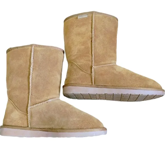 MinneTonka Olympia Women's Boots