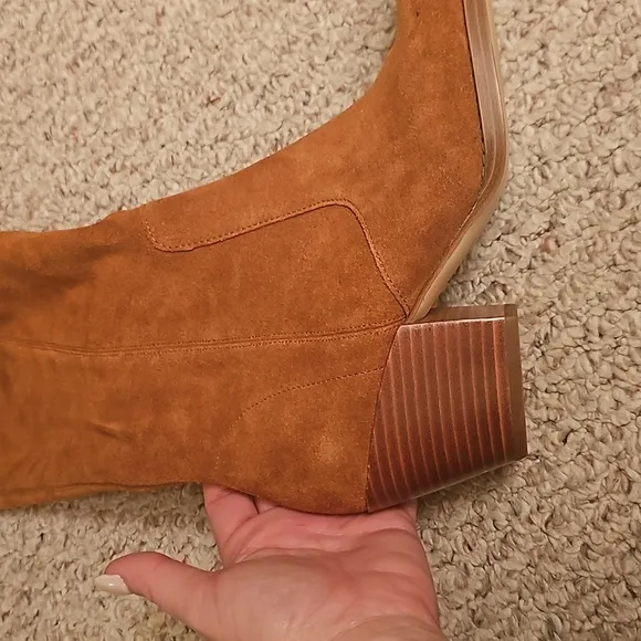 Mk Harlow Knee high Suede Boots