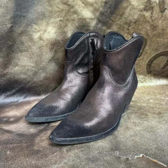 MoMa western cowboy ankle bronze brown pre distressed leather boots size 37