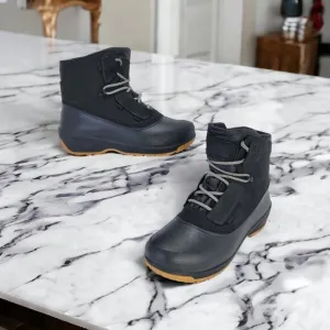 MSRP $150 The North Face Shellista IV Shorty Waterproof Snow Boots, Size 8