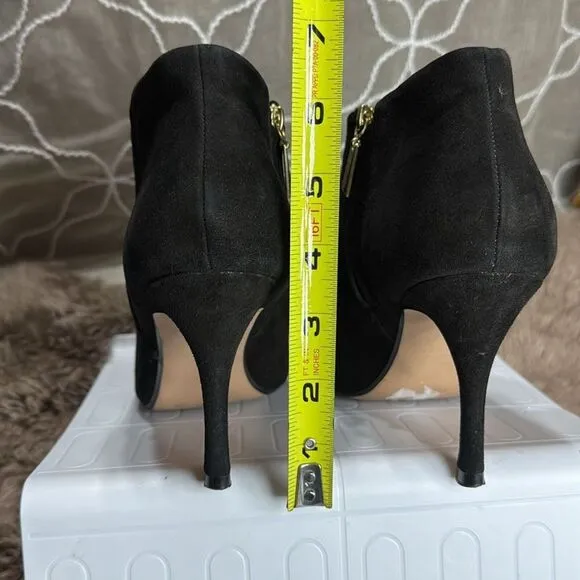 (N6) Zara Black suede ankle boots with‎ gold studded toe br Size 39/8 US