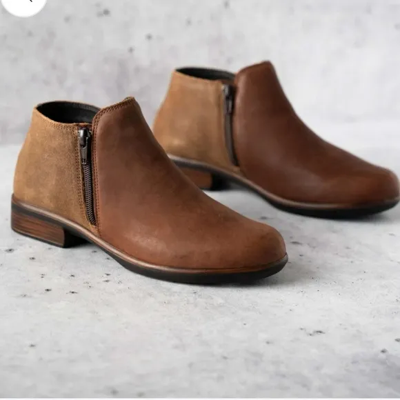 NAOT Helm boots in cognac size EU 41
