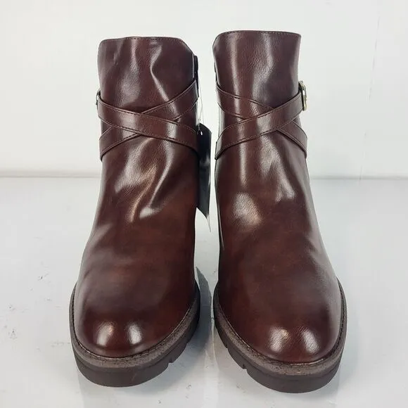 Naturalizer Madalynn Buckle Ankle Boots water Repellent 10W