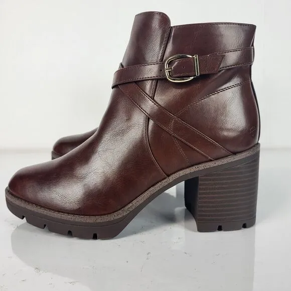 Naturalizer Madalynn Buckle Ankle Boots water Repellent 10W
