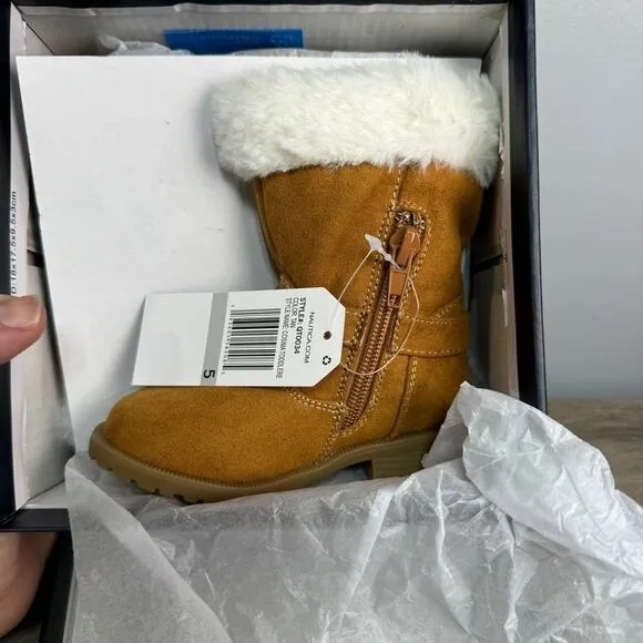 NAUTICA Girls Warm Boots-Cold Weather Fashion With Sherpa Fur Size 5 # B-34