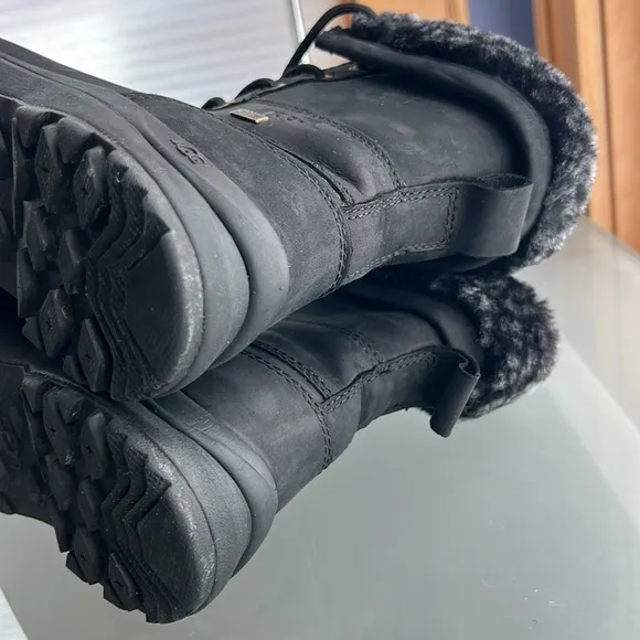 🥾Nearly New ADIRONDACK eVent Waterproof UGG Winter BOOTS BLACK Women’s 6 (EU 37)
