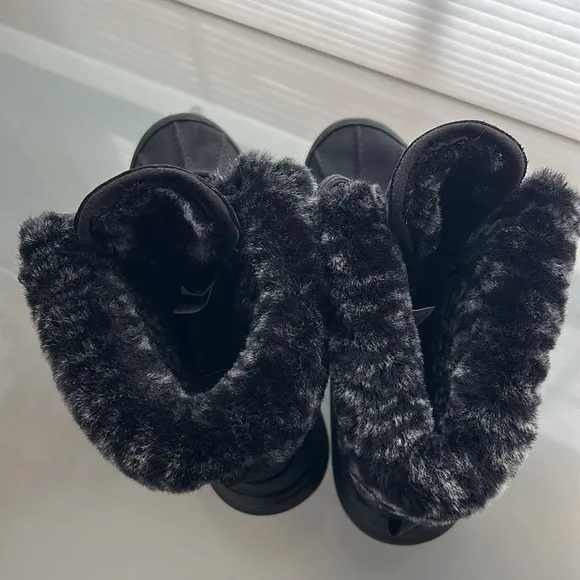 🥾Nearly New ADIRONDACK eVent Waterproof UGG Winter BOOTS BLACK Women’s 6 (EU 37)