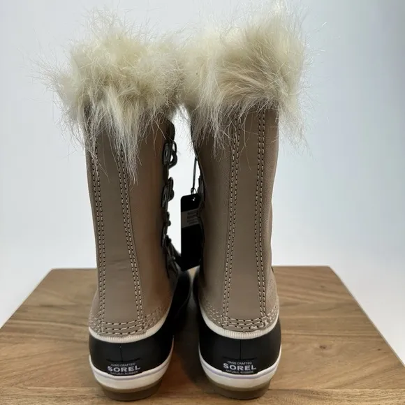 New $115 Big Kids Sorel Joan of Arctic Fur Waterproof Taupe Boot Boots Size 3 Y