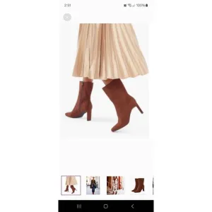 New 11E Extra Wide JustFab Brown Lillianna  Booties Boots Faux Suede