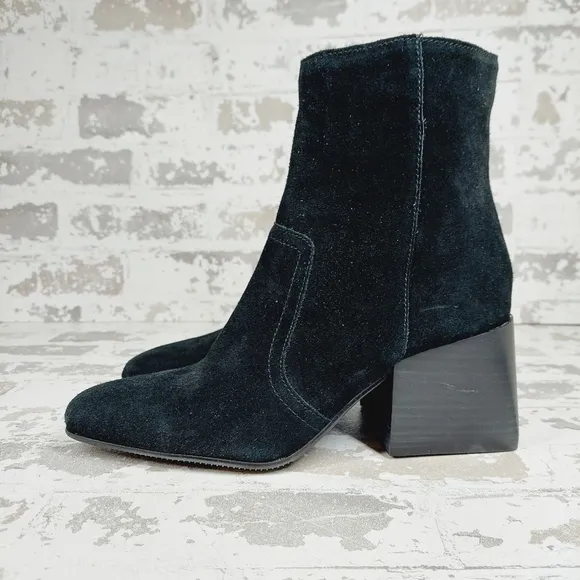 New Blondo Salome Black Suede Waterproof Block Heel Ankle Boots H277