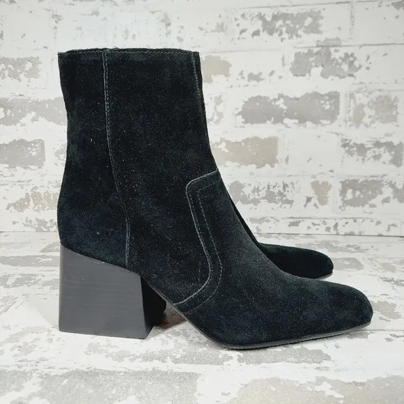 New Blondo Salome Black Suede Waterproof Block Heel Ankle Boots H277
