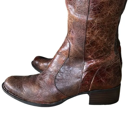 NEW Born Crown Roxie Brown Distressed Crackle Tall Riding Boots - 9