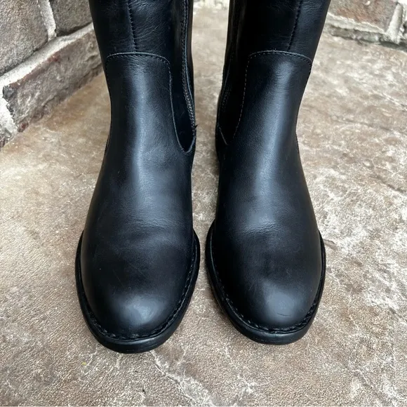 NEW BORN Shaunie Black Leather Knee High Boots Wide Calf Women’s 7.5 M