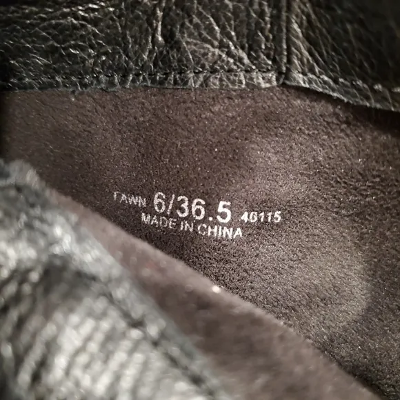 NEW Chinese Laundry Fawn Black Leather Boots