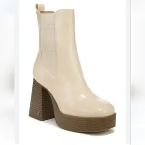 New Circus NY Sam Edelman Layla Bootie cream platform chunky sole ankle boots 9