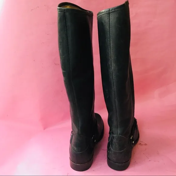 New dark gray Frye pull on leather riding boots