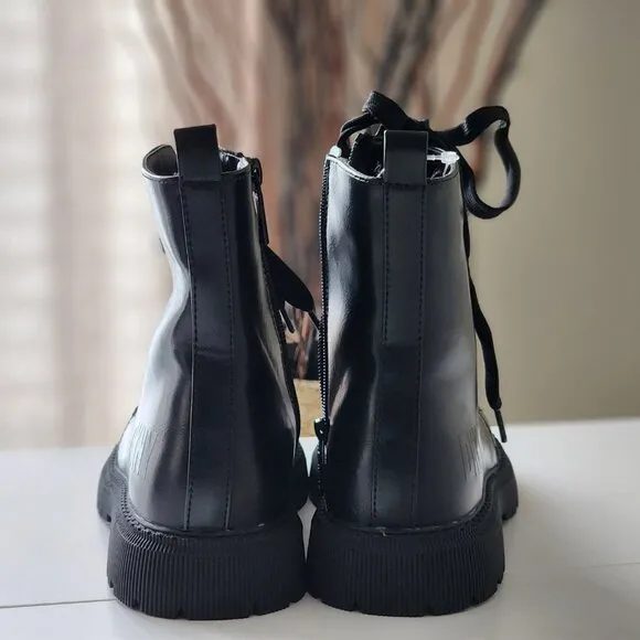 NEW! DKNY GIRLS BLACK BOOT LEATHER