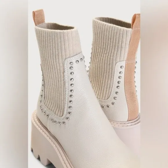 NEW Dolce Vita Hoven Stud H2O Waterproof Chelsea Boots, Ivory Leather Size 9.5
