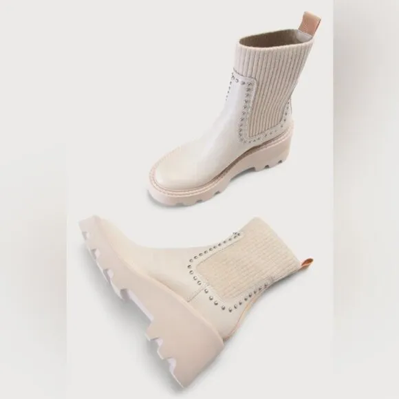 NEW Dolce Vita Hoven Stud H2O Waterproof Chelsea Boots, Ivory Leather Size 9.5