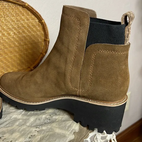 New Dolce Vita - Huey H2O Suede Boots Size 10