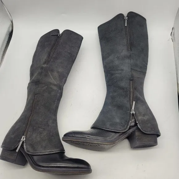 New Donald J Pliner womens sz 6 Devi 7 black Suede Knee High Boots heel riding