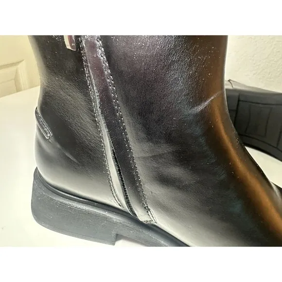 *NEW* Franco Sarto Bealy Black Leather Ankle Booties Women's SIZE 6