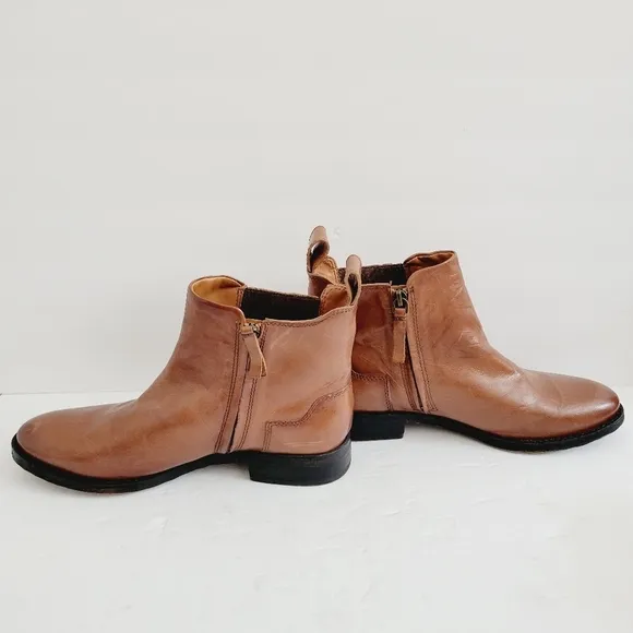 New Franco Sarto Brown Leather Ankle Fashion Western Boots, Size 8,5